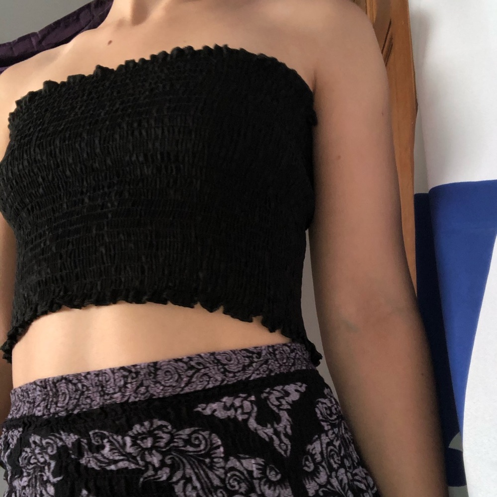 Black tube top (free with bundle!!!!)
